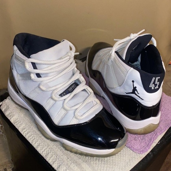 Nike Other - Air Jordan Retro 11 Concords
